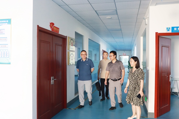 参观99麻豆久久久久精品国产企业